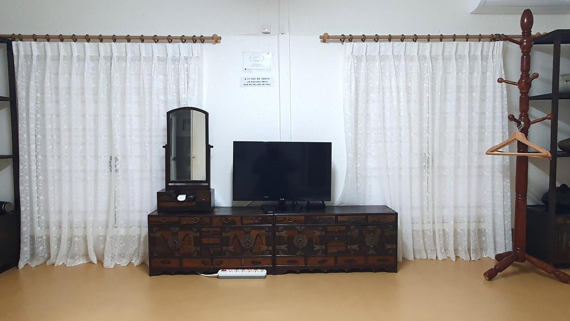 Tohyang Traditional House Bonghwa Room photo